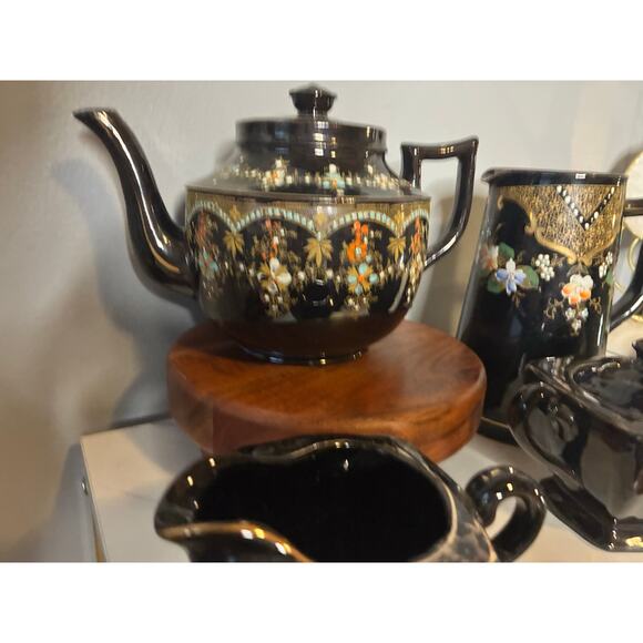 Antique Price Bros England Teapot Set – Hand-Painted Black Luster – 4-Piece Set - Picture 5 of 14